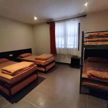 Hostal Les Estades